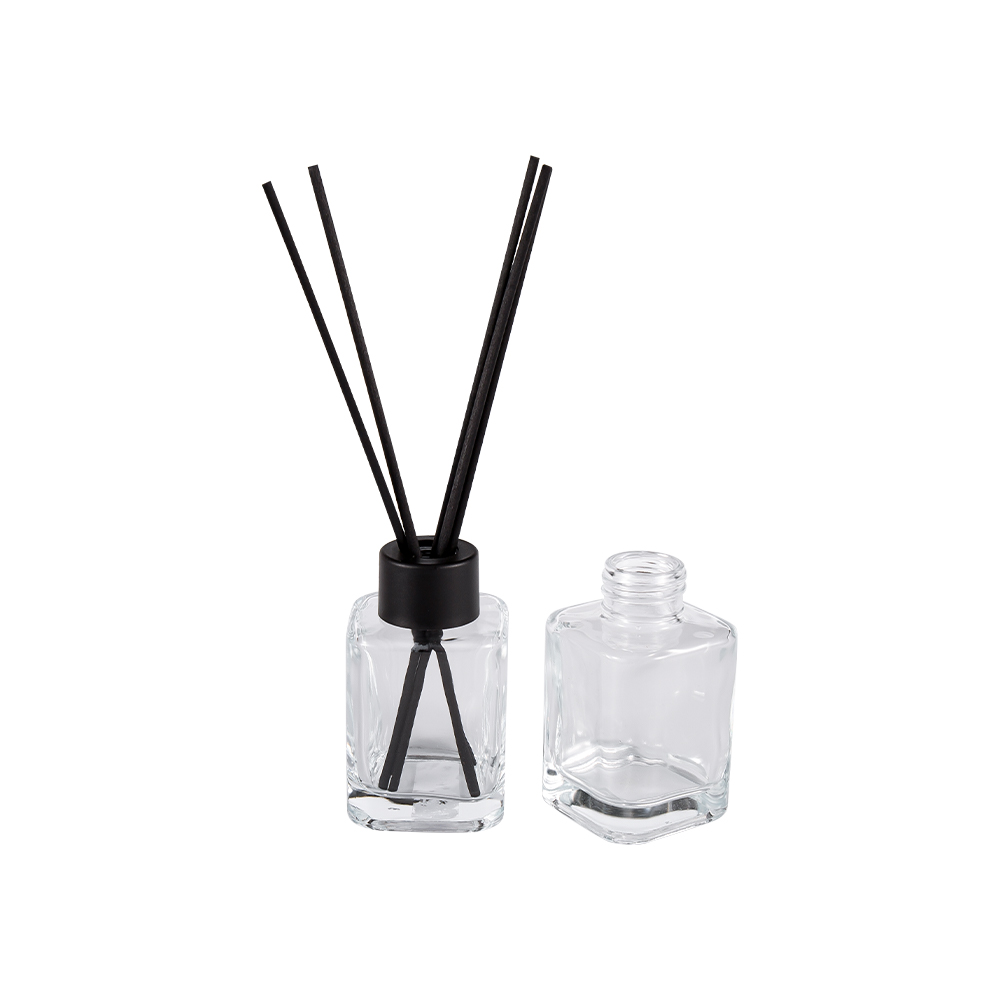 HJ-RX2248 Square Diffuser Bottle na may Screw Neck Plastic Cap at Matte Black Fiber Sticker